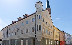 Motel Q- Das Kleine Stadthotel